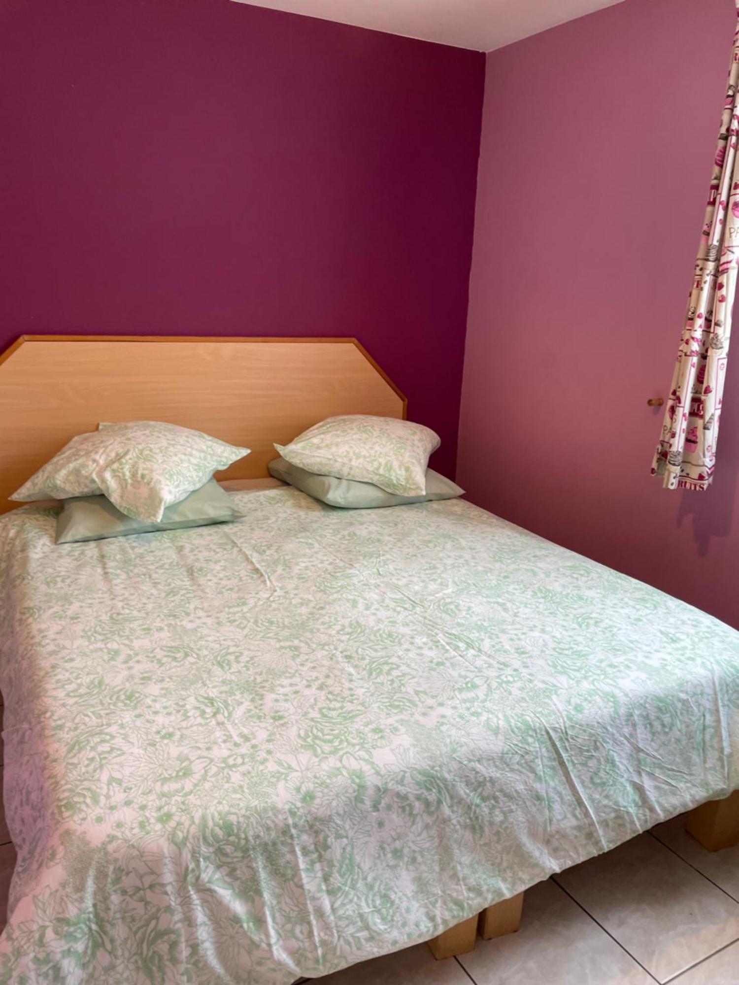 La Ferme De Montard Bed and Breakfast Montmorot Δωμάτιο φωτογραφία