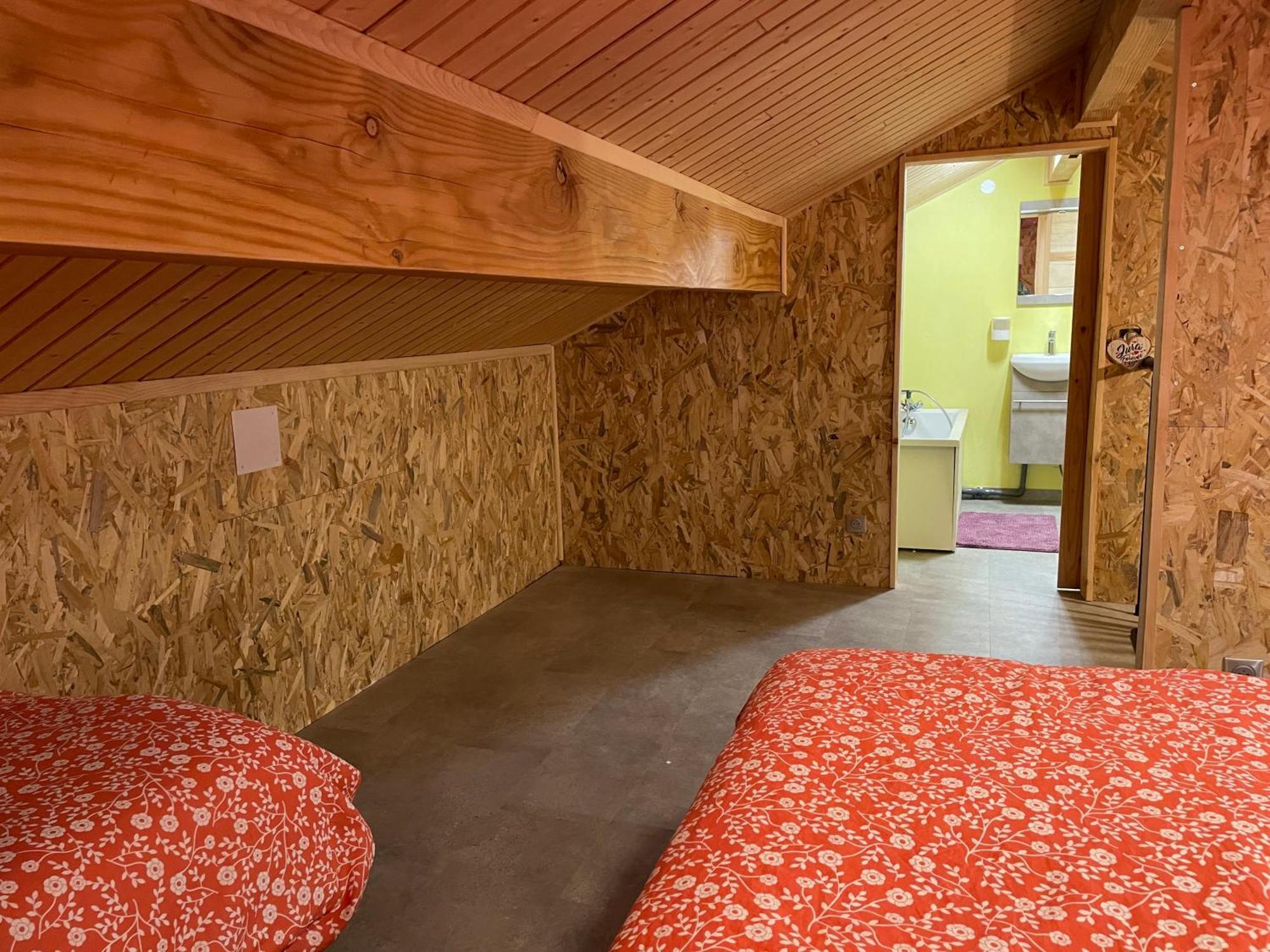 La Ferme De Montard Bed and Breakfast Montmorot Εξωτερικό φωτογραφία